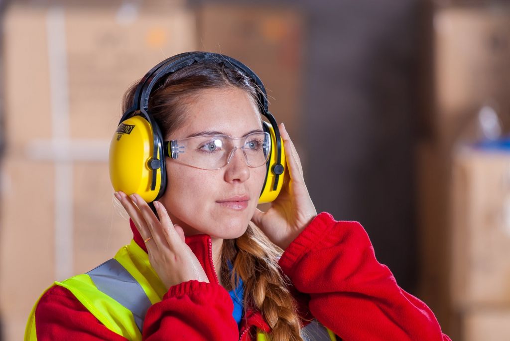 Comment se protéger du bruit au travail ?